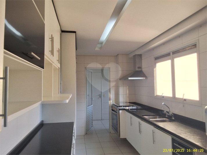 Foto REO1098889