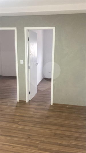 Foto REO1098900