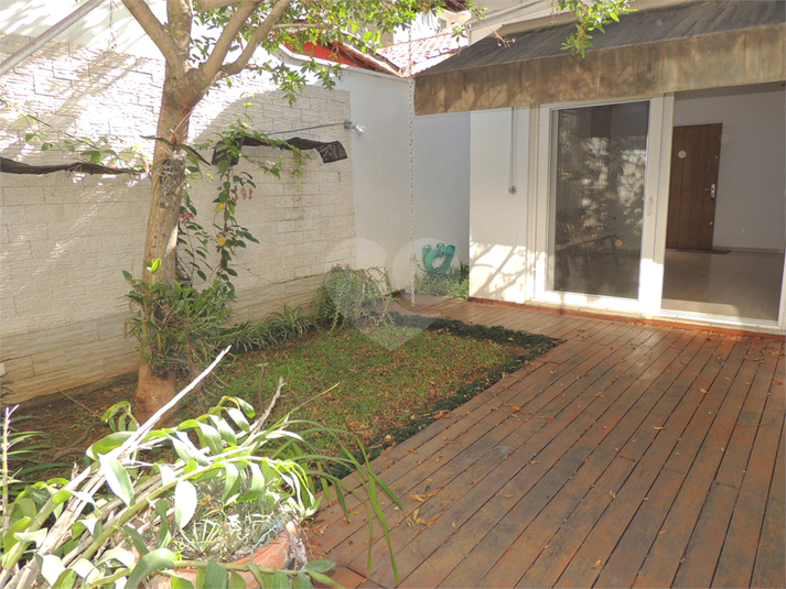 Foto REO1098906