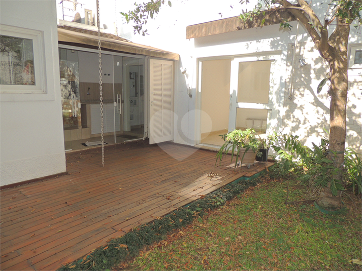 Foto REO1098906