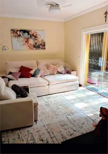 Foto REO1098909