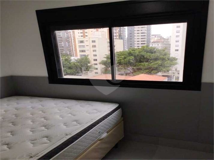 Foto REO1098924