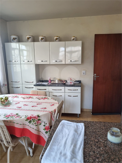 Foto REO1098932