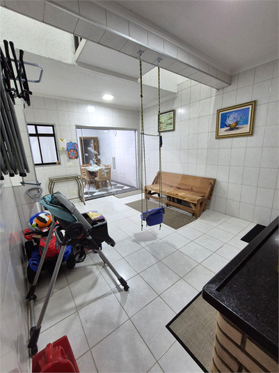Foto REO1098943