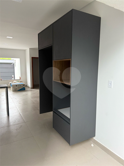 Foto REO1098945