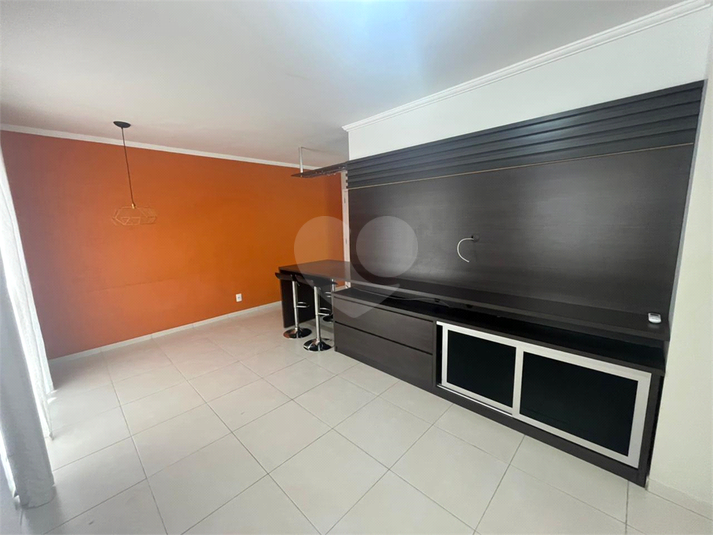Foto REO1098946