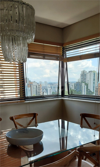 Foto REO1098958