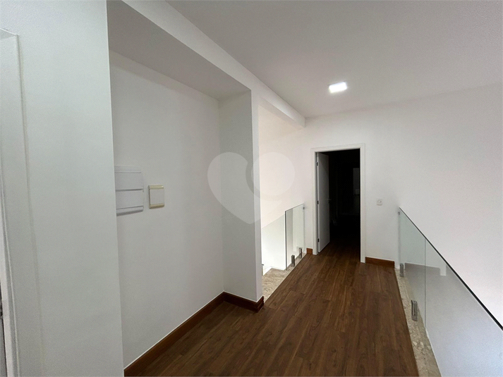 Foto REO1098967