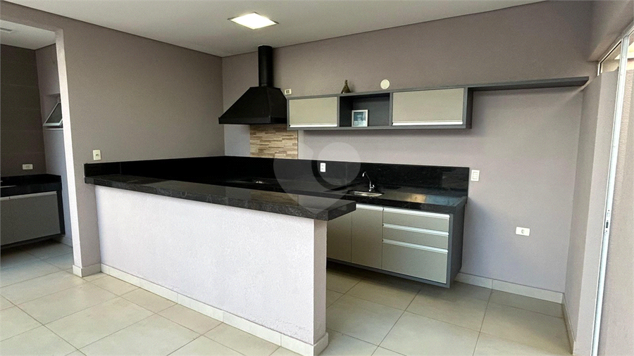Foto REO1098967