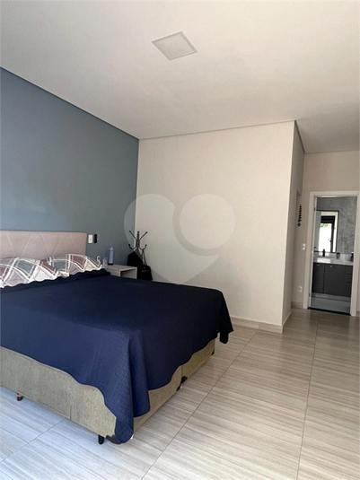 Foto REO1098969