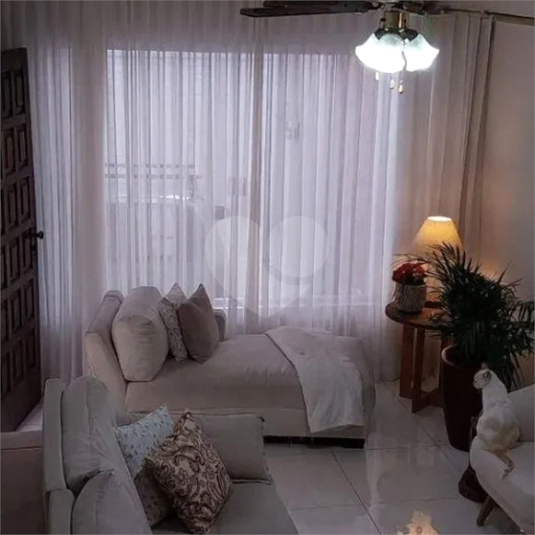 Foto REO1098995