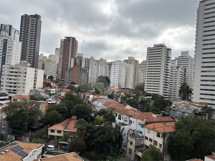 Foto REO1099001