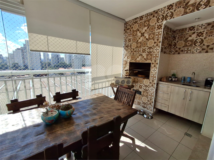 Foto REO1099003