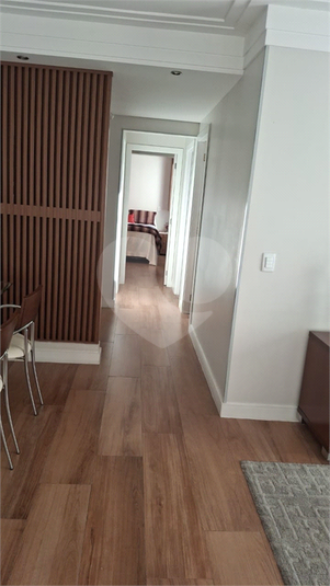 Foto REO1099005