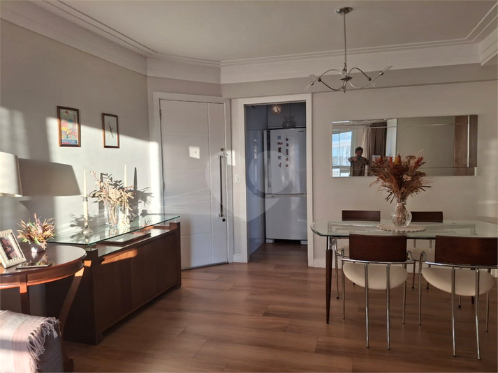 Foto REO1099005