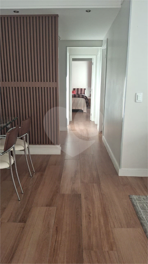 Foto REO1099005