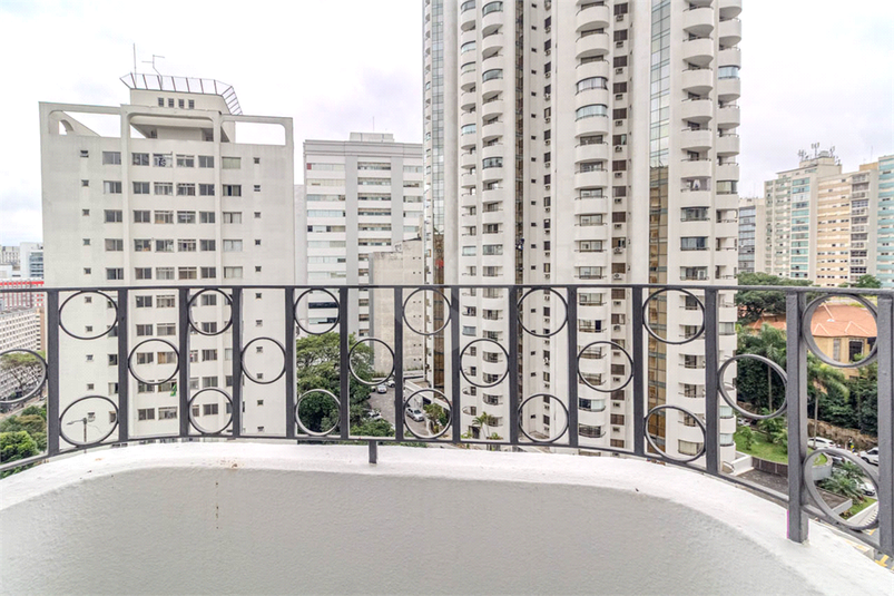 Foto REO1099022