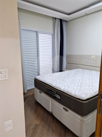 Foto REO1099029