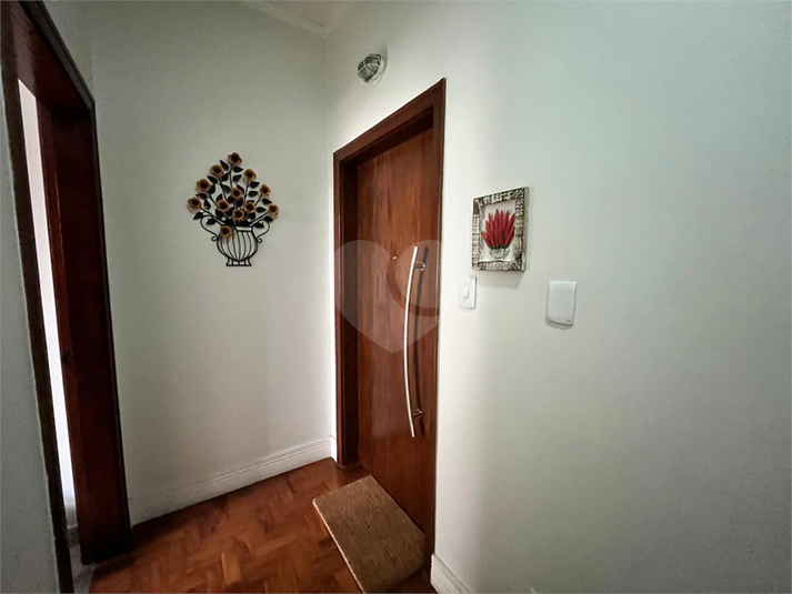 Foto REO1099034