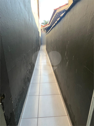 Foto REO1099037