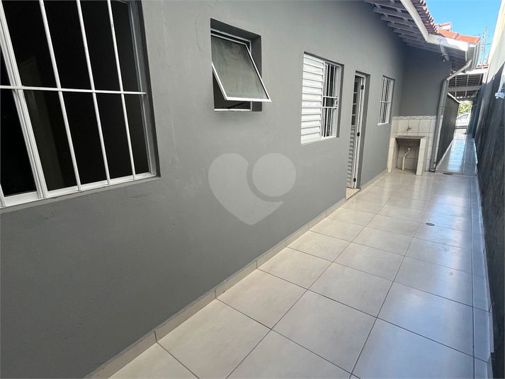 Foto REO1099037
