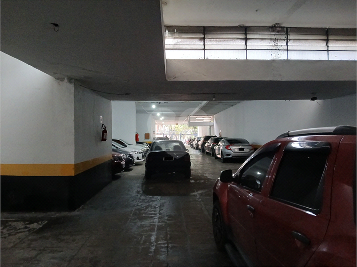 Foto REO1099043