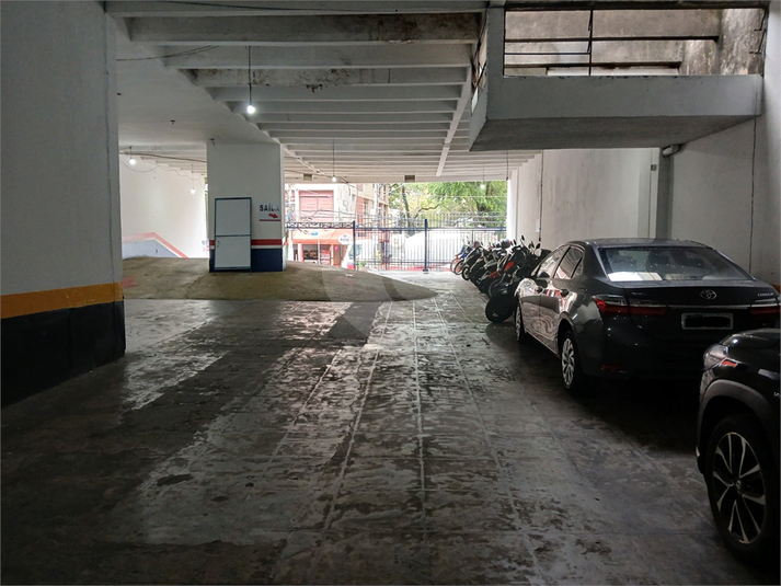Foto REO1099043
