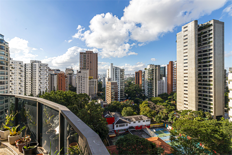 Foto REO1099045