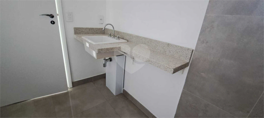 Foto REO1099053