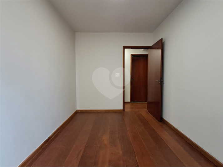 Foto REO1099069