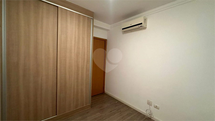 Foto REO1099102