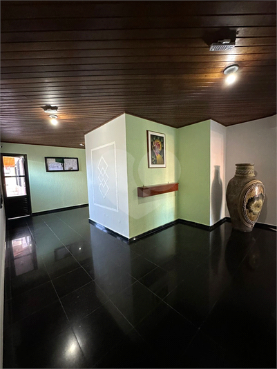 Foto REO1099111