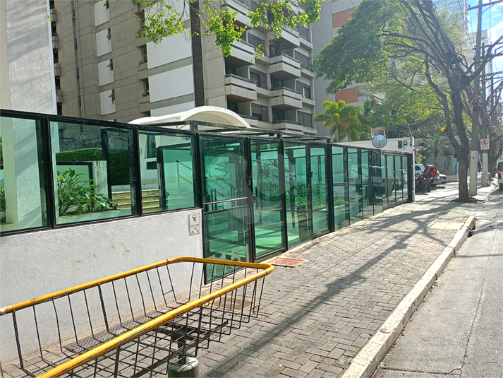 Foto REO1099140