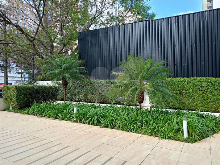 Foto REO1099140