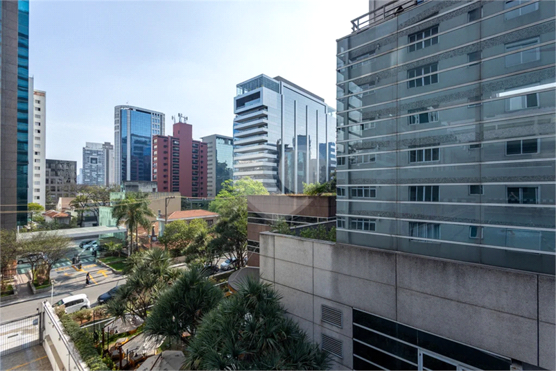 Foto REO1099143