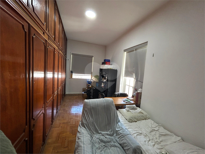Foto REO1099145
