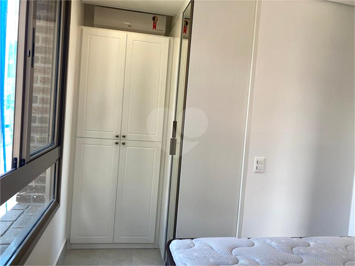 Foto REO1099173