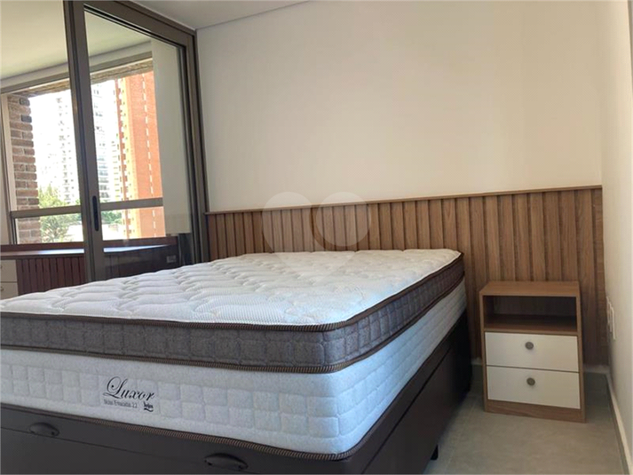 Foto REO1099173