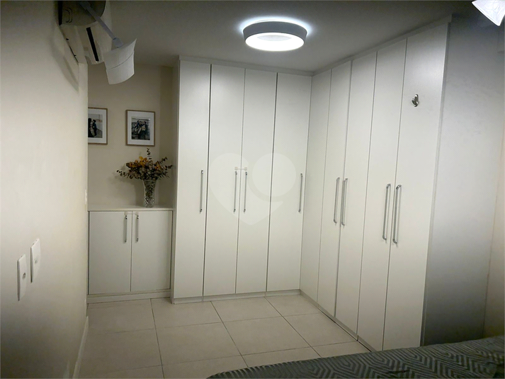 Foto REO1099176