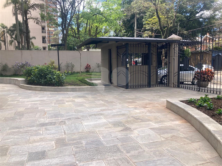 Foto REO1099179