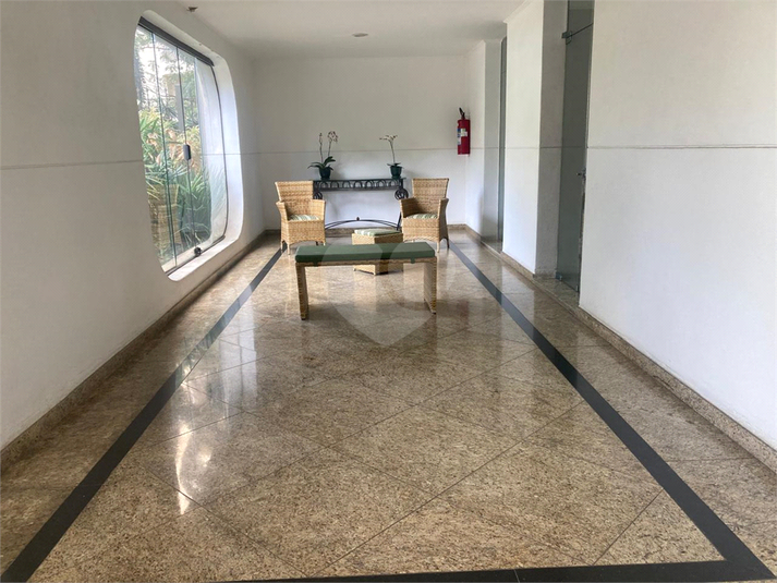 Foto REO1099179
