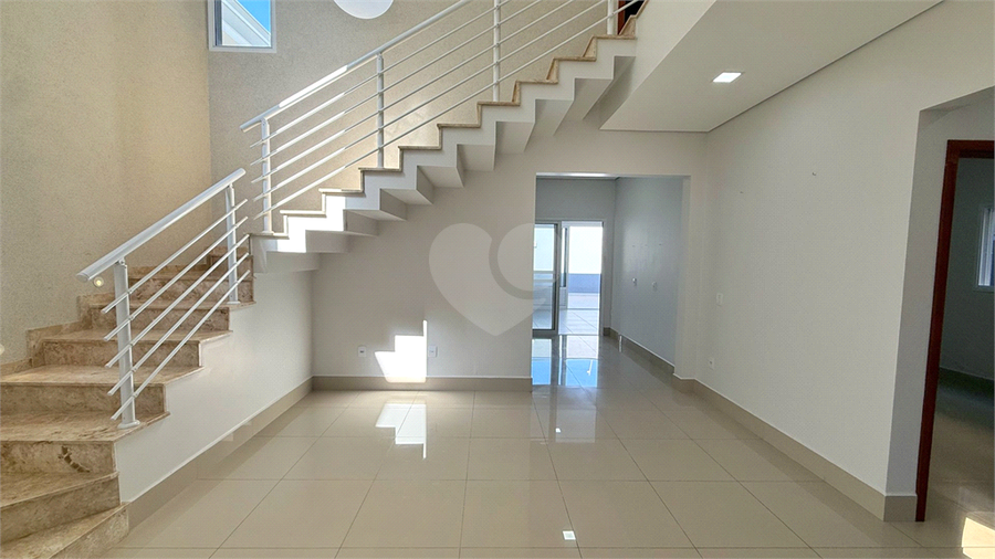 Foto REO1099237