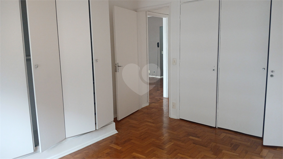 Foto REO1099263