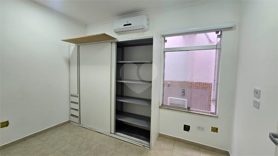 Foto REO1099266