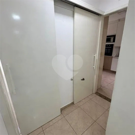 Foto REO1099266