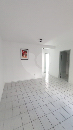 Foto REO1099274