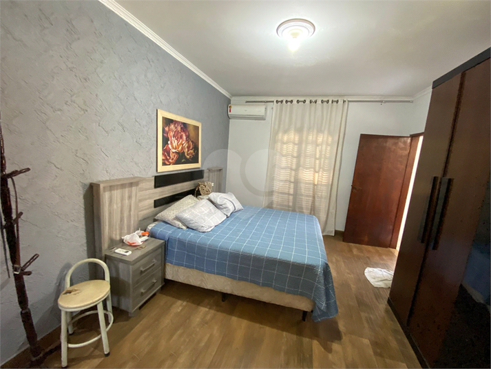 Foto REO1099294