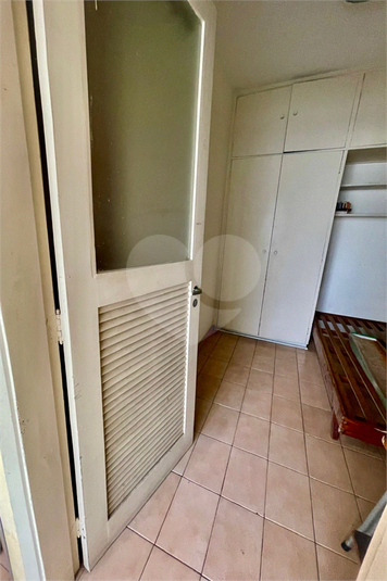 Foto REO1099302