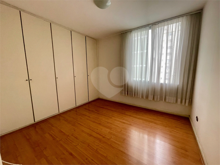 Foto REO1099302