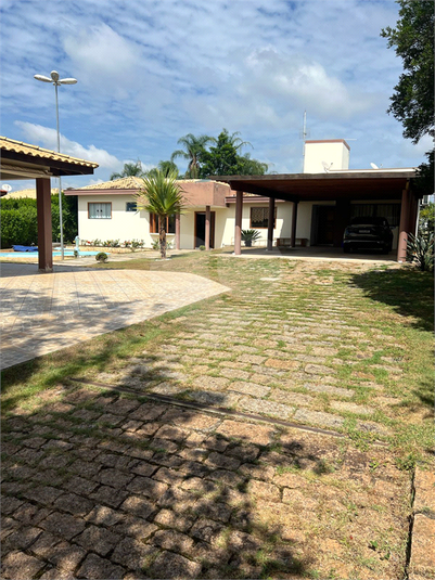 Foto REO1099303